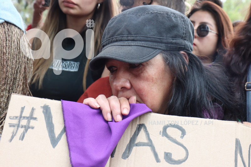 UIO-MARCHA DE LAS MUJERES