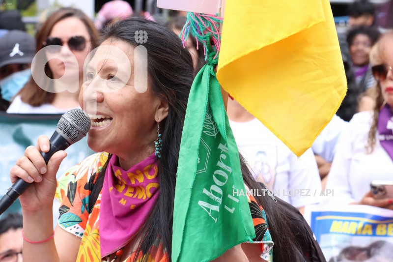 UIO-MARCHA DE LAS MUJERES