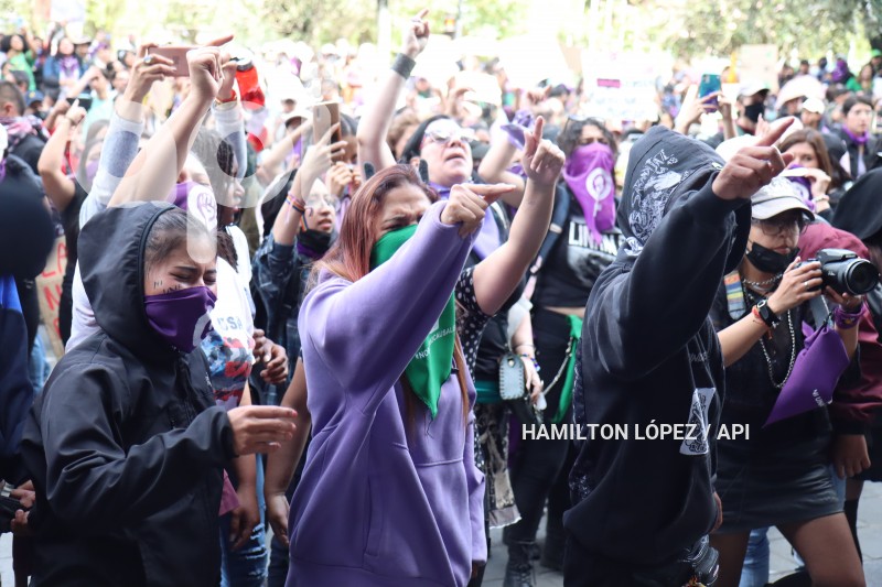 UIO-MARCHA DE LAS MUJERES