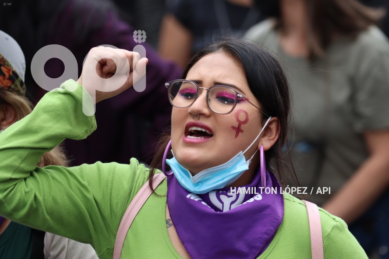 UIO-MARCHA DE LAS MUJERES