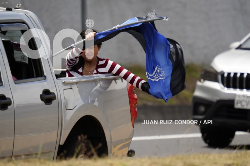 UIO-CARAVANA-IDV-CAMPEON-SUDAMERICANA