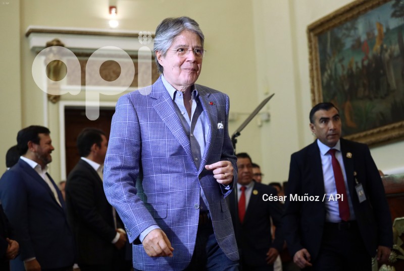 GYE-FIRMA DECRETO IESS