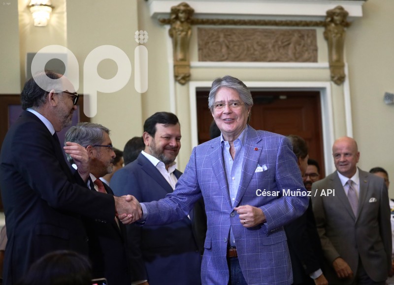 GYE-FIRMA DECRETO IESS
