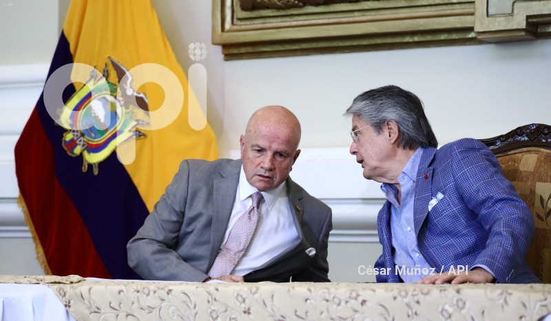 GYE-FIRMA DECRETO IESS