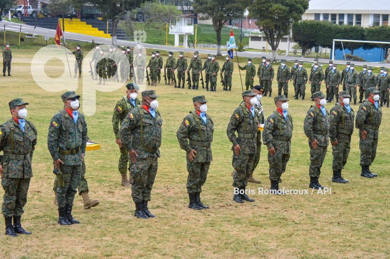 CUENCA-CEREMONIA MILITAR RESERVISTAS
