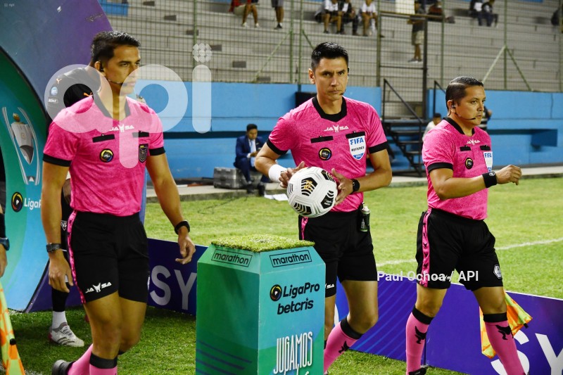 FBL-LIGAPRO-DELFIN - LDU QUITO