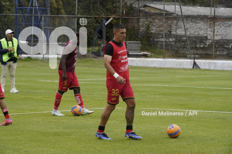 FBL_LIGAPRO_CUMBAYA_CATOLICA