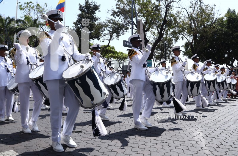 GYE-DESFILE CIVICO ESTUDIANTIL