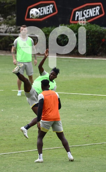 GYE-ENTRENAMIENTO-BARCELONA