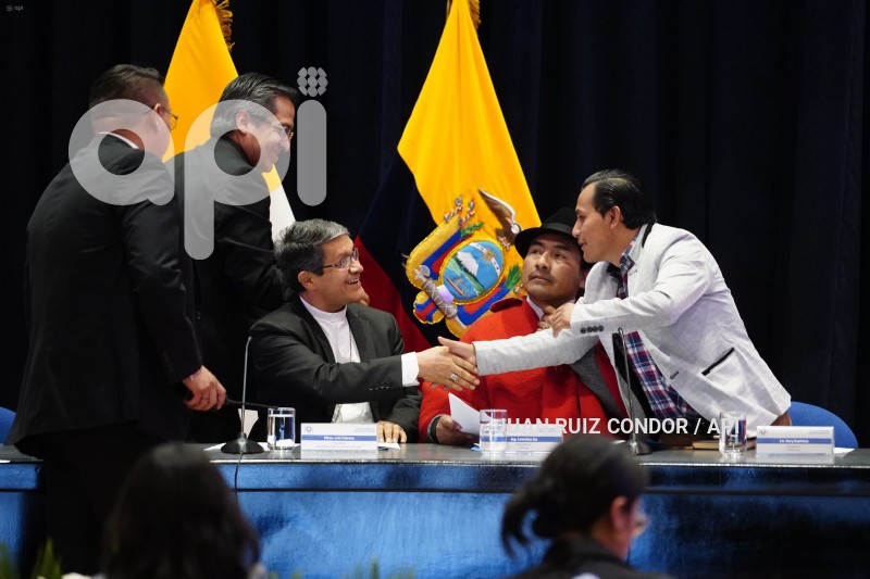 UIO-CIERRE-MESAS-DIALOGOS