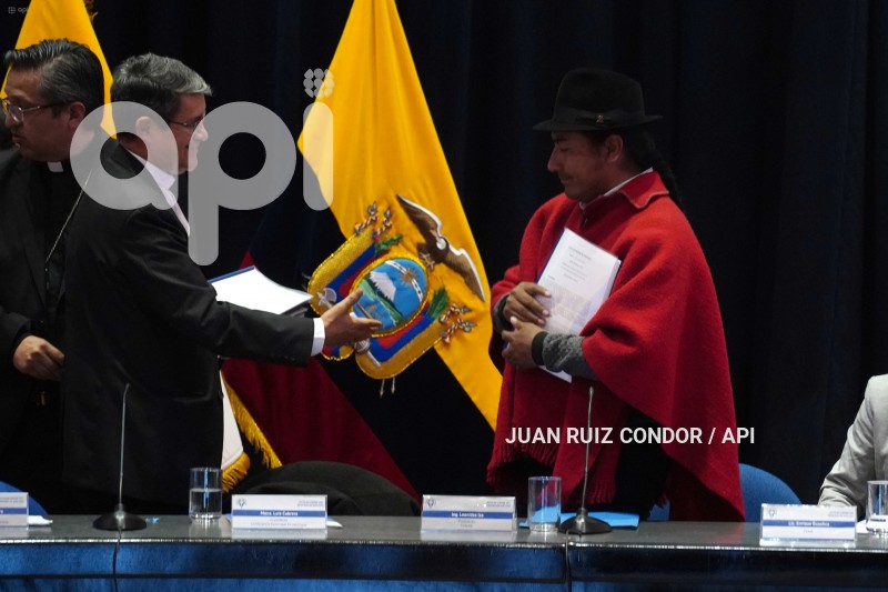 UIO-CIERRE-MESAS-DIALOGOS