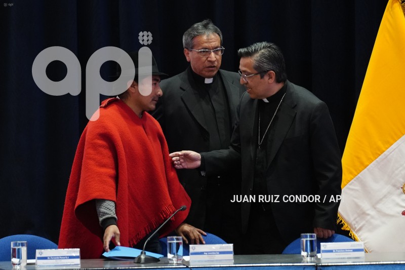 UIO-CIERRE-MESAS-DIALOGOS