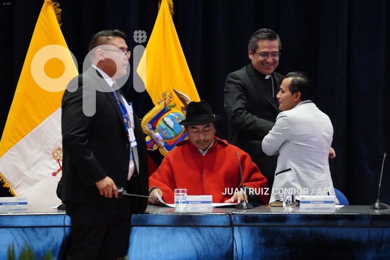 UIO-CIERRE-MESAS-DIALOGOS