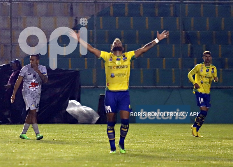 FBL-LIGAPRO-GUALACEO-DELFIN