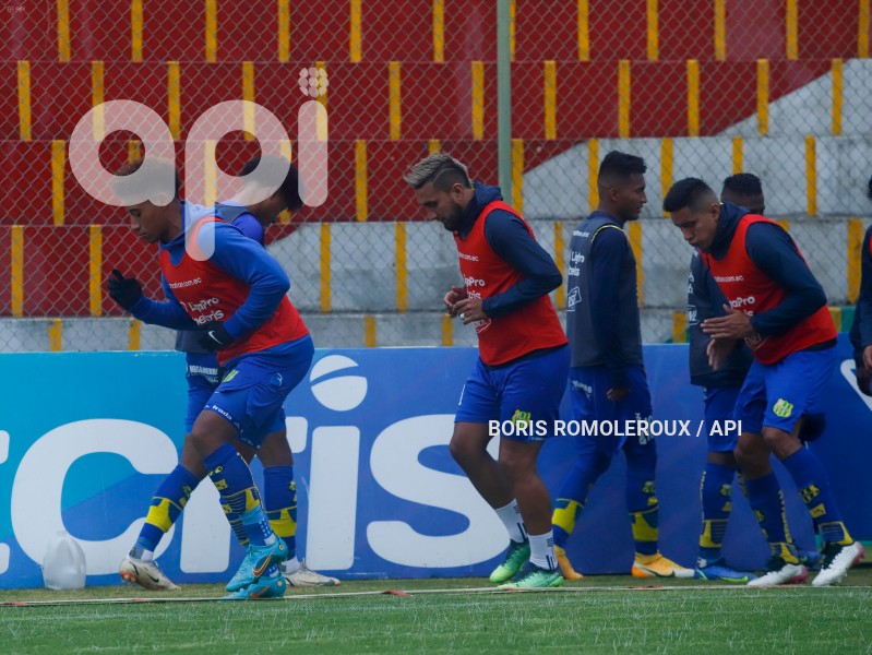 FBL-LIGAPRO-GUALACEO-DELFIN