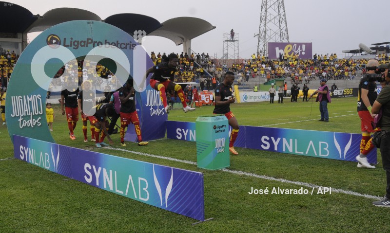 FBL-LIGAPRO-BARCELONA-AUCAS