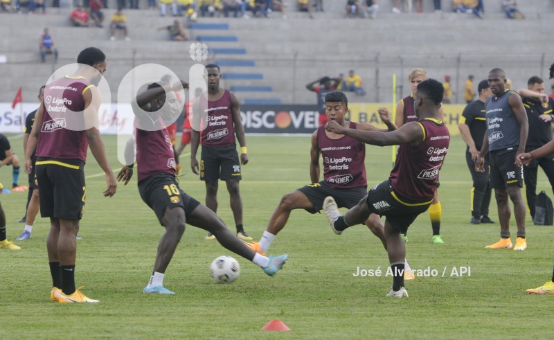 FBL-LIGAPRO-BARCELONA-AUCAS