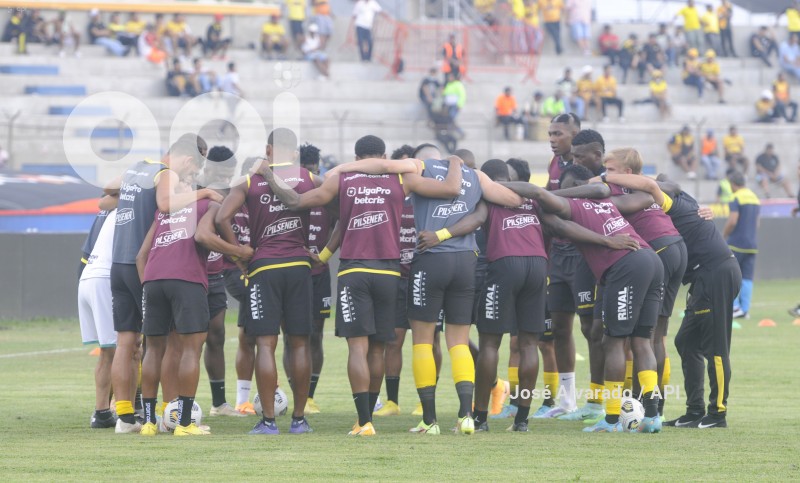 FBL-LIGAPRO-BARCELONA-AUCAS