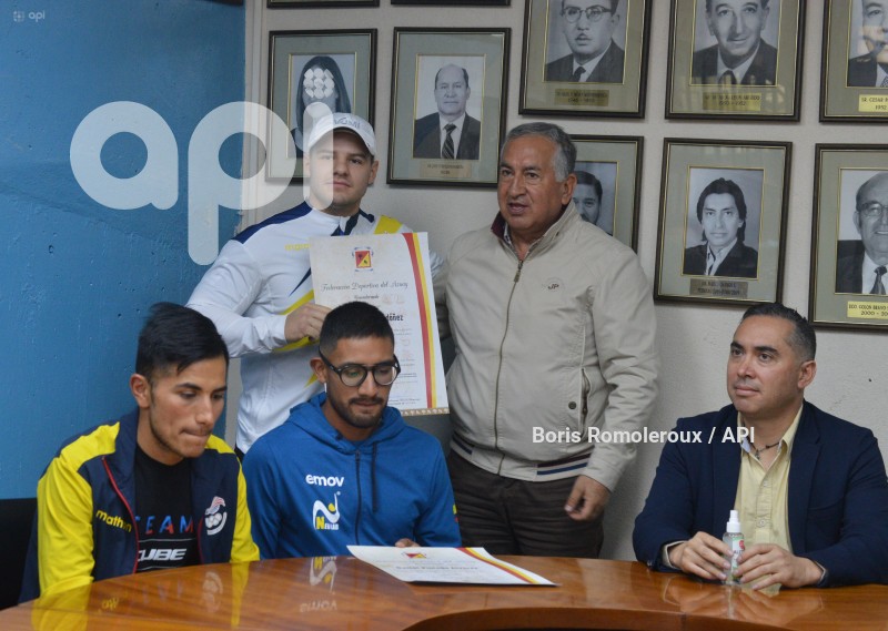 CUENCA-DEPORTISTAS MEDALLISTA-SURAMERICANO