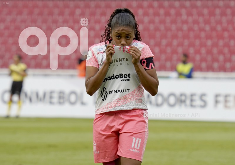 FBL_LIBERTADORES_FEM_NANAS_DEFENSOR