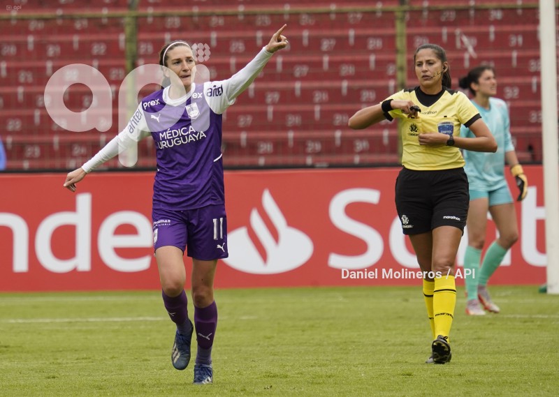 FBL_LIBERTADORES_FEM_NANAS_DEFENSOR