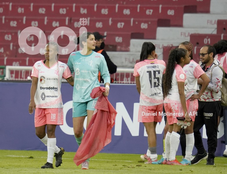 FBL_LIBERTADORES_FEM_NANAS_DEFENSOR