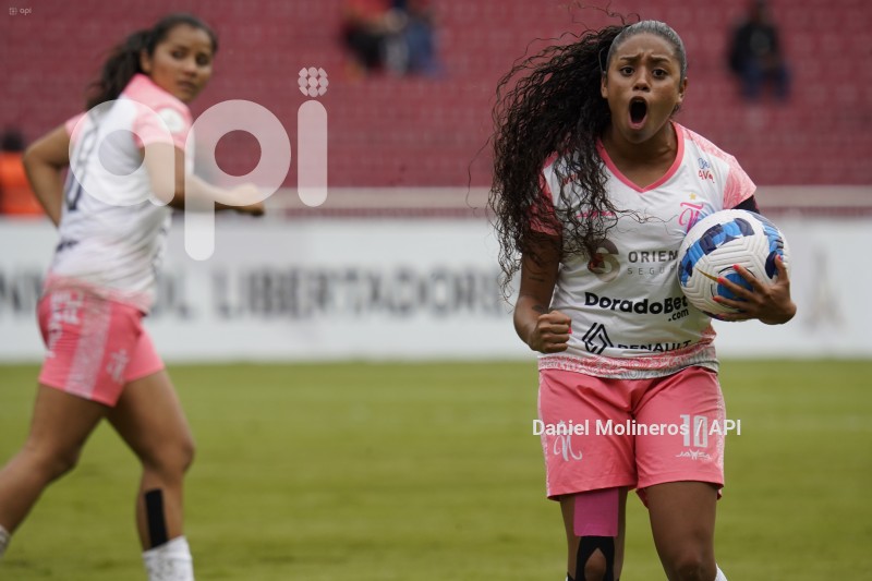 FBL_LIBERTADORES_FEM_NANAS_DEFENSOR