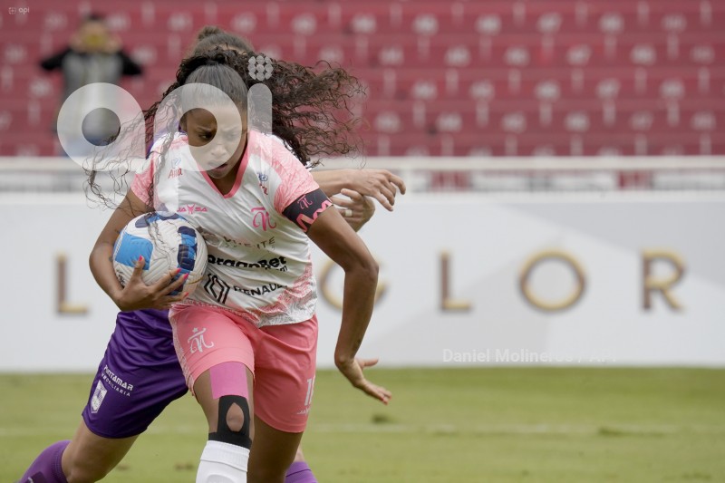 FBL_LIBERTADORES_FEM_NANAS_DEFENSOR