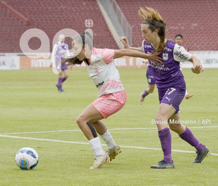 FBL_LIBERTADORES_FEM_NANAS_DEFENSOR