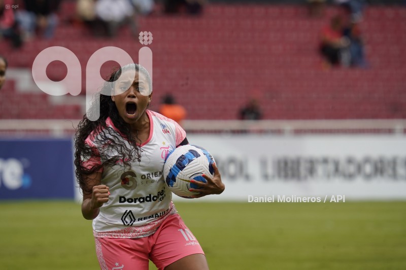FBL_LIBERTADORES_FEM_NANAS_DEFENSOR