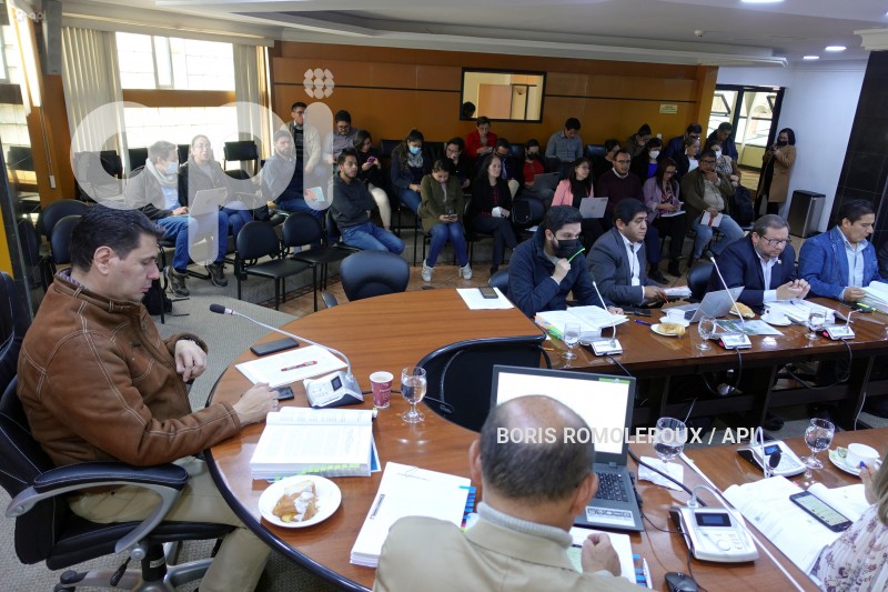CUENCA-SESION EXTRAORDINARIA-CONCEJO-CANTONAL