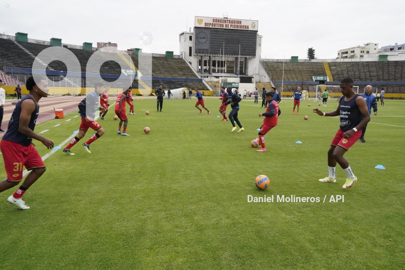 FBL_LIGAPRO_CUMBAYA_BARCELONA