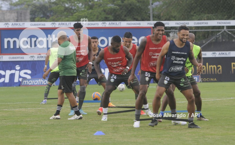 FBL-LIGAPRO-GUAYAQUILCITY-ORENSE