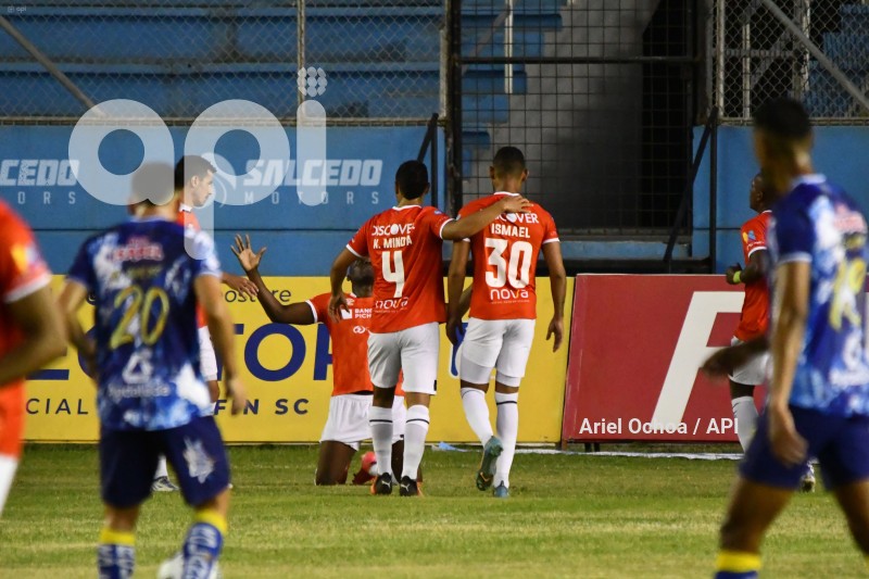 FBL-LIGAPRO-DELFIN - U CATOLICA