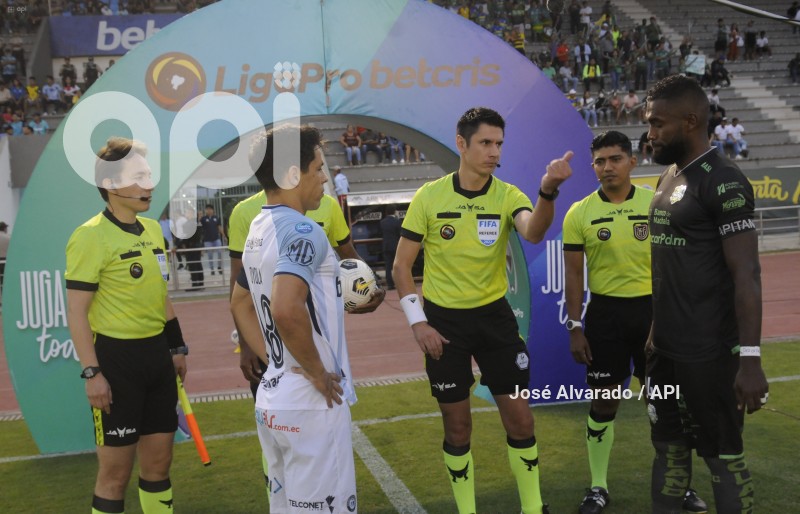 FBL-LIGAPRO-GUAYAQUILCITY-ORENSE