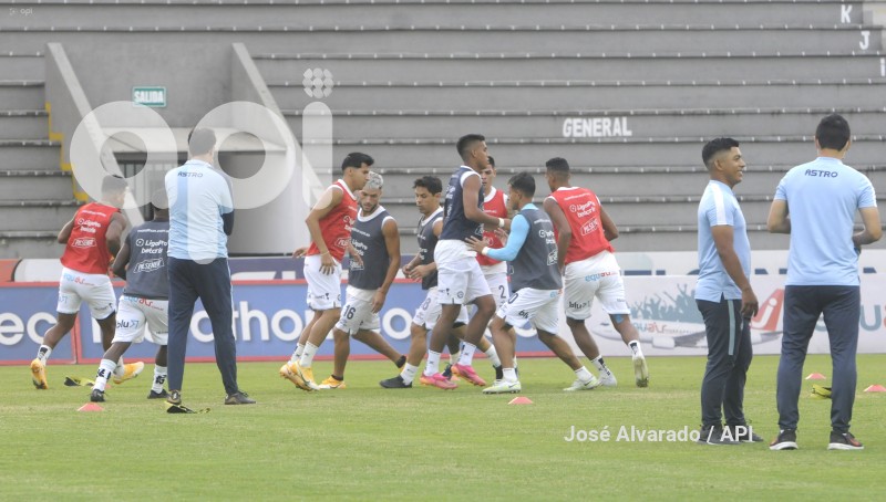 FBL-LIGAPRO-GUAYAQUILCITY-ORENSE