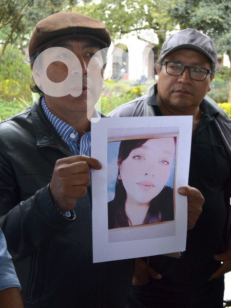 CUENCA-FAMILIARES JOVEN MUERTA EN MOLLETURO-MINERIA