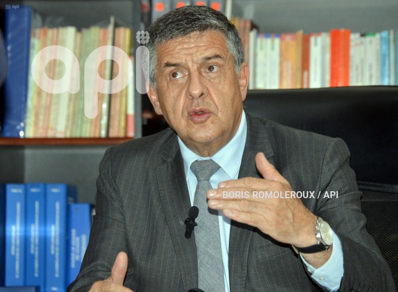 CUENCA-FISCAL LEONARDO AMOROSO MOLLETURO-MINERIA