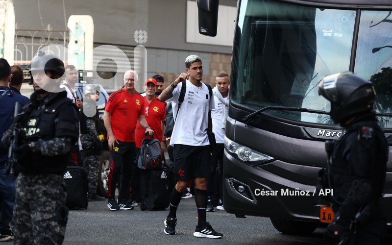 GYE-LLEGADA EQUIPO FLAMENGO