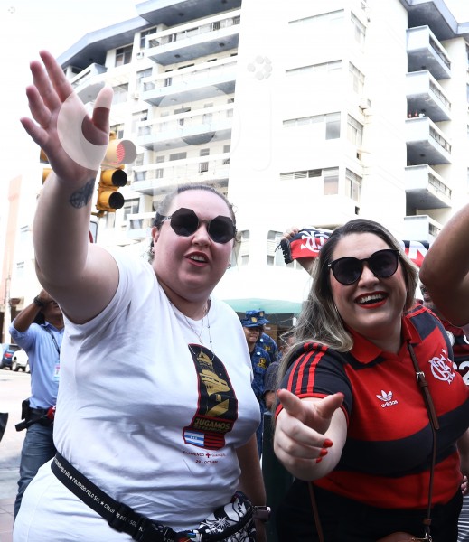GYE-LLEGADA EQUIPO FLAMENGO