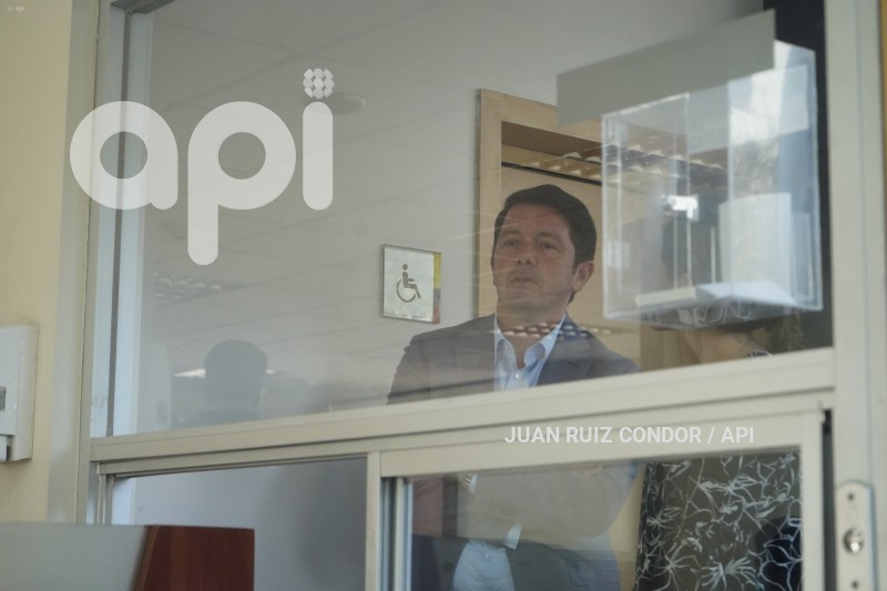 UIO-CCONSTITUCIONAL-JIMENES-CONSULTA