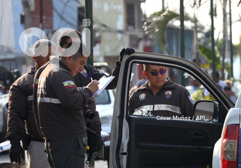 GYE-POLICIAS ASESINADOS