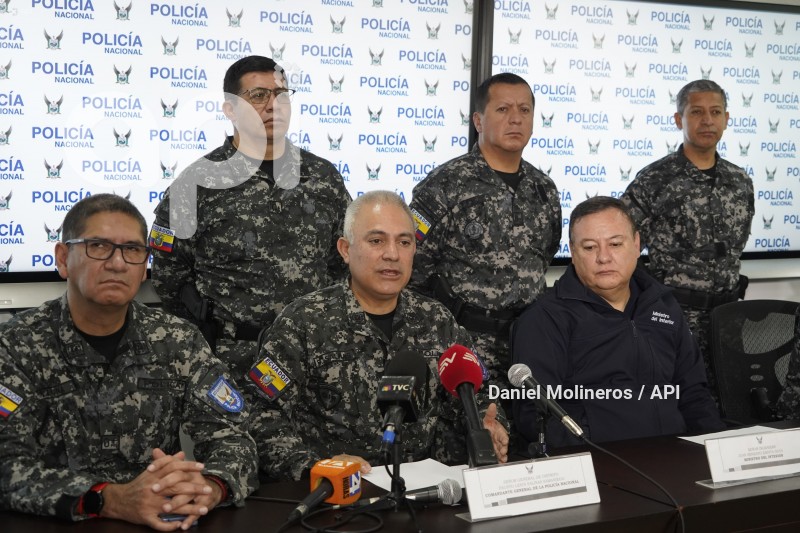 COMANDANCIA_RUEDA_PRENSA