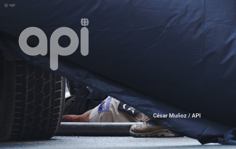 GYE-POLICIAS ASESINADOS