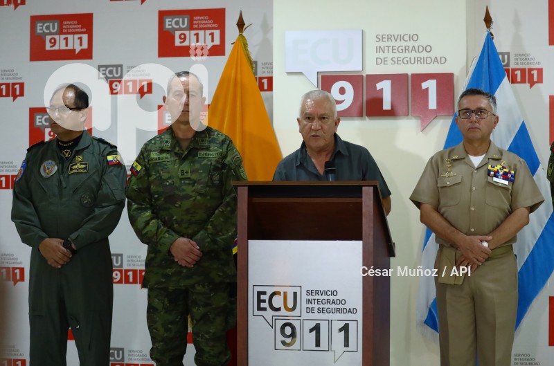 GYE-MINISTRO DEFENSA