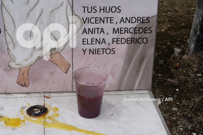 DIFUNTOS_CEMENTERIO_CALDERON