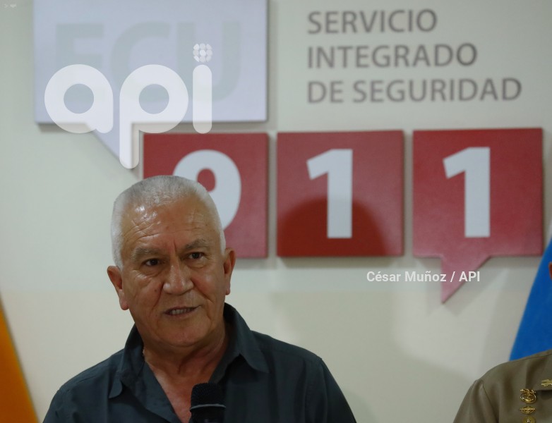 GYE-MINISTRO DEFENSA