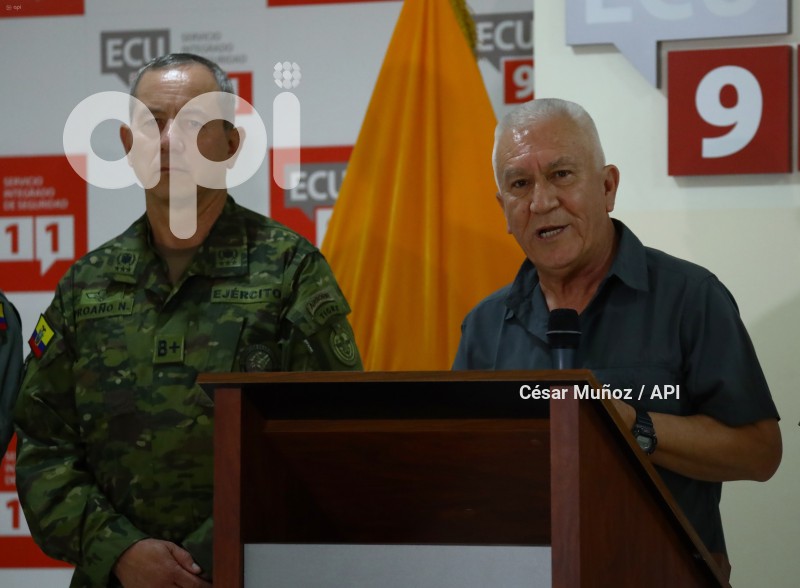 GYE-MINISTRO DEFENSA