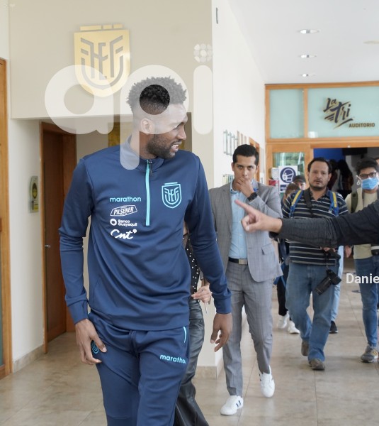 DOMINGUE-FRANCO-RUEDA-PRENSA