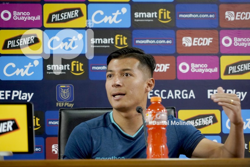 DOMINGUE-FRANCO-RUEDA-PRENSA